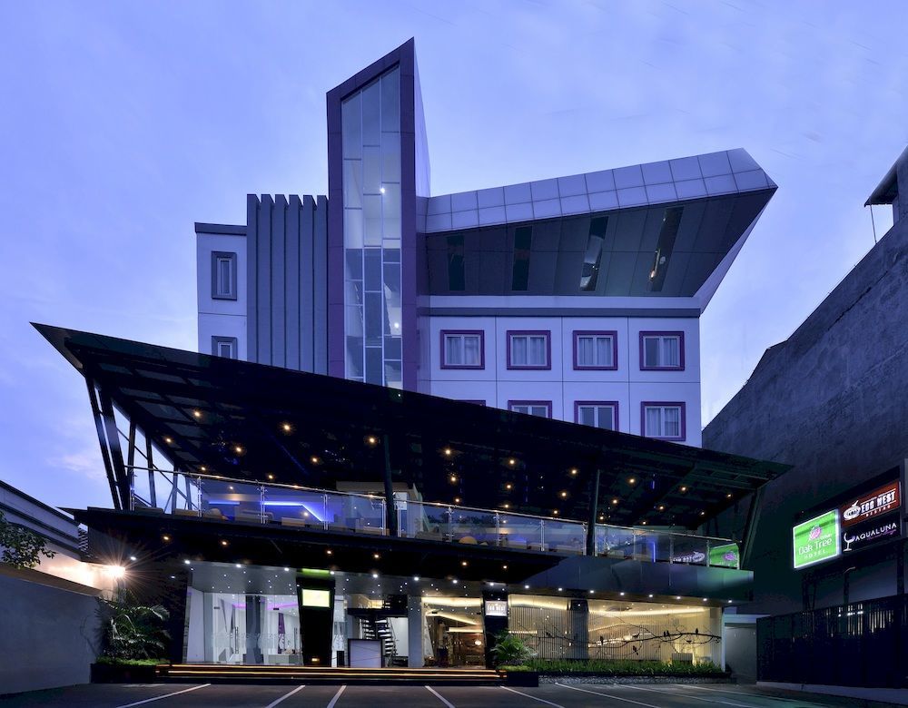 Oak Tree Urban Hotel Jakarta Exteriör bild